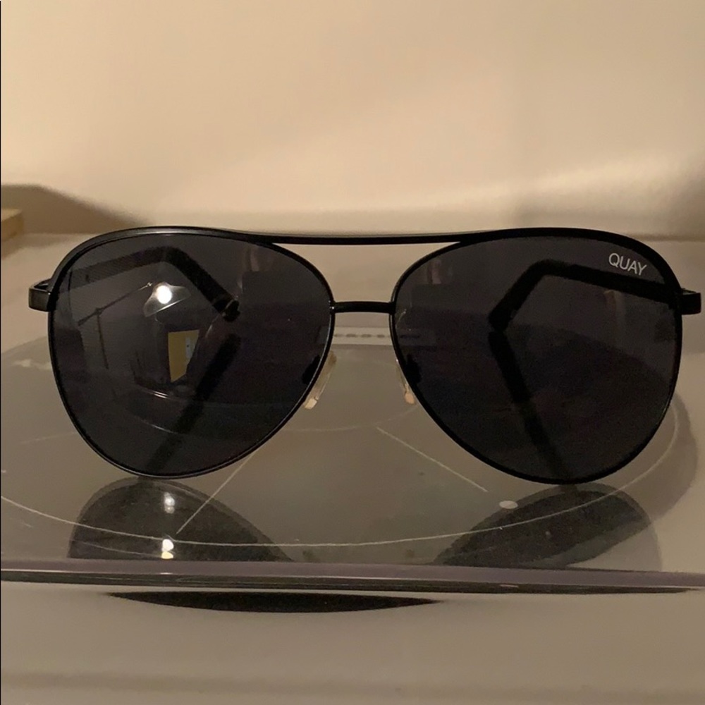 Quay Vivienne Aviators